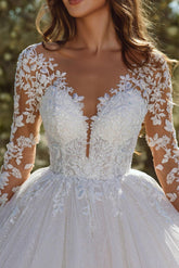 Modern A-line Lace Tulle Appliques Wedding Dress With Long Sleeves